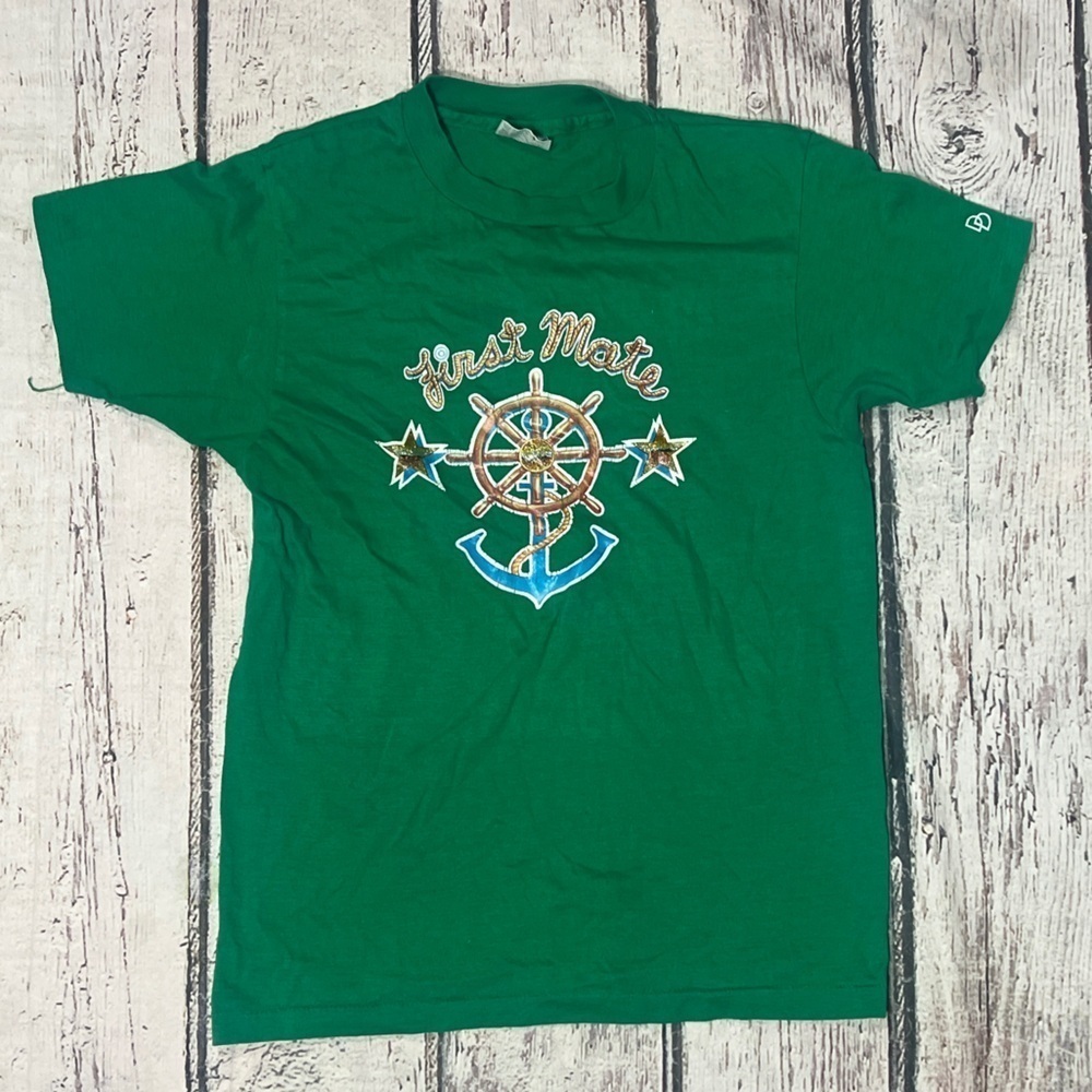VTG Single Stitch 80s Green First Mate Funny 1980s Crewneck Tshirt